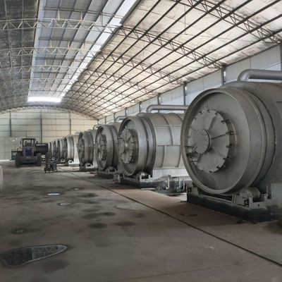 Завод по пиролизу отходов шин 2600mm*6600mm для решения экологически чистой энергии