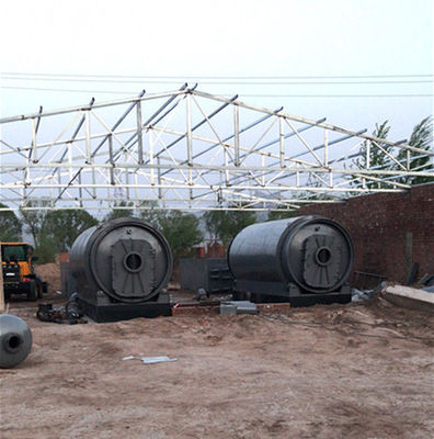 Завод по пиролизу отходов шин 2600mm*6600mm для решения экологически чистой энергии