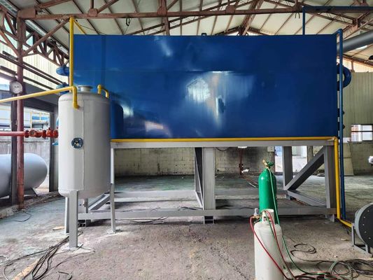 Завод по пиролизу отходов шин 2600mm*6600mm для решения экологически чистой энергии